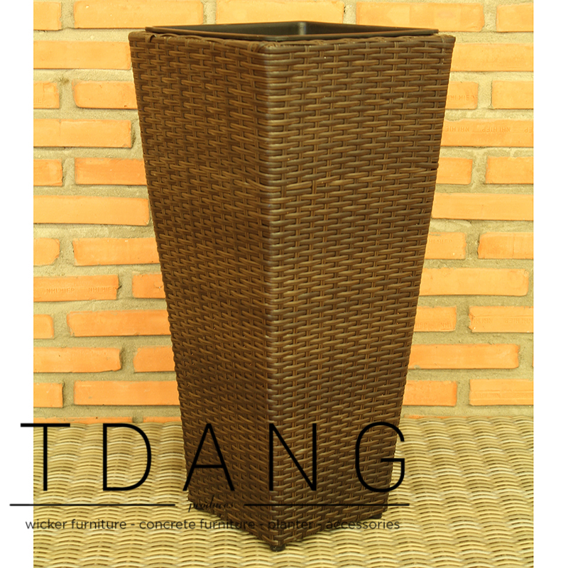 Tall Patio Wicker Weaving Planter (TDW053)