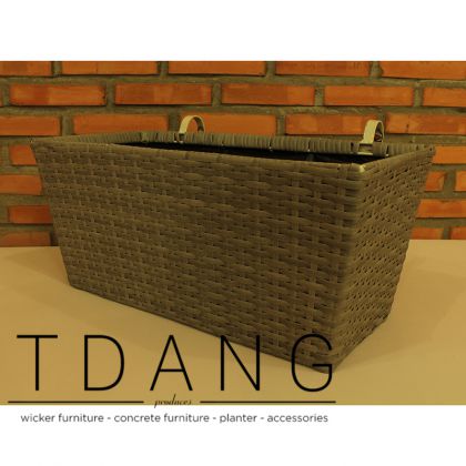 Handmade Hanging Basket Decorative Outdoor (TDW011)