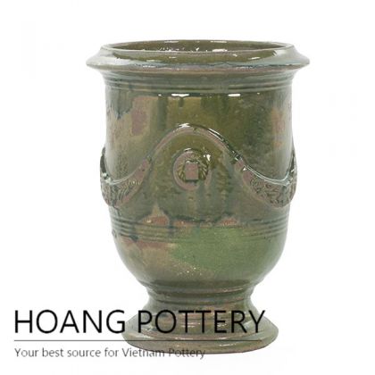 Antique design ceramic cup planter