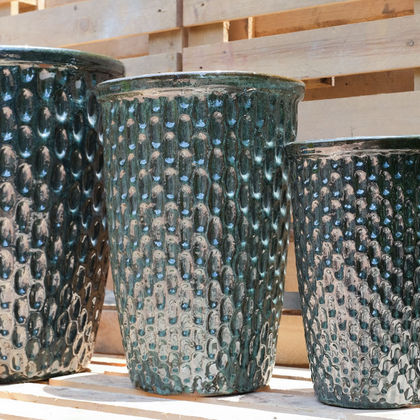 Black ceramic cylinder pot