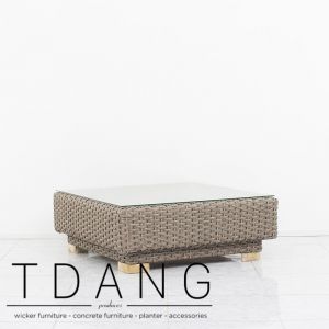 Sunvilla Wicker Table (TD4027)