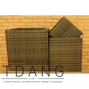 3 Piece Square Half-round Wicker Planter Set With Plastic Pot (TDW045)