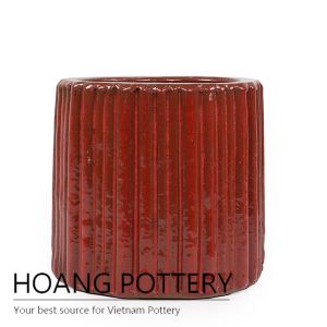 Red squirrel small ceramic pot