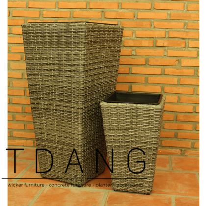 2 Piece Tall Flat Wicker Outdoor Decor Wicker Vase Set (TDW058)