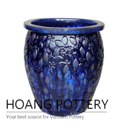Blue ceramic flower pattern vase